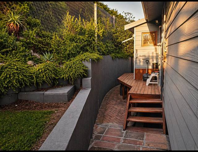 3 BEDROOM HOUSE FOR SALE IN AMSTERDAMHOEK
